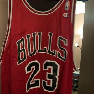 Vintage reversible Michael Jordan Bulls jersey